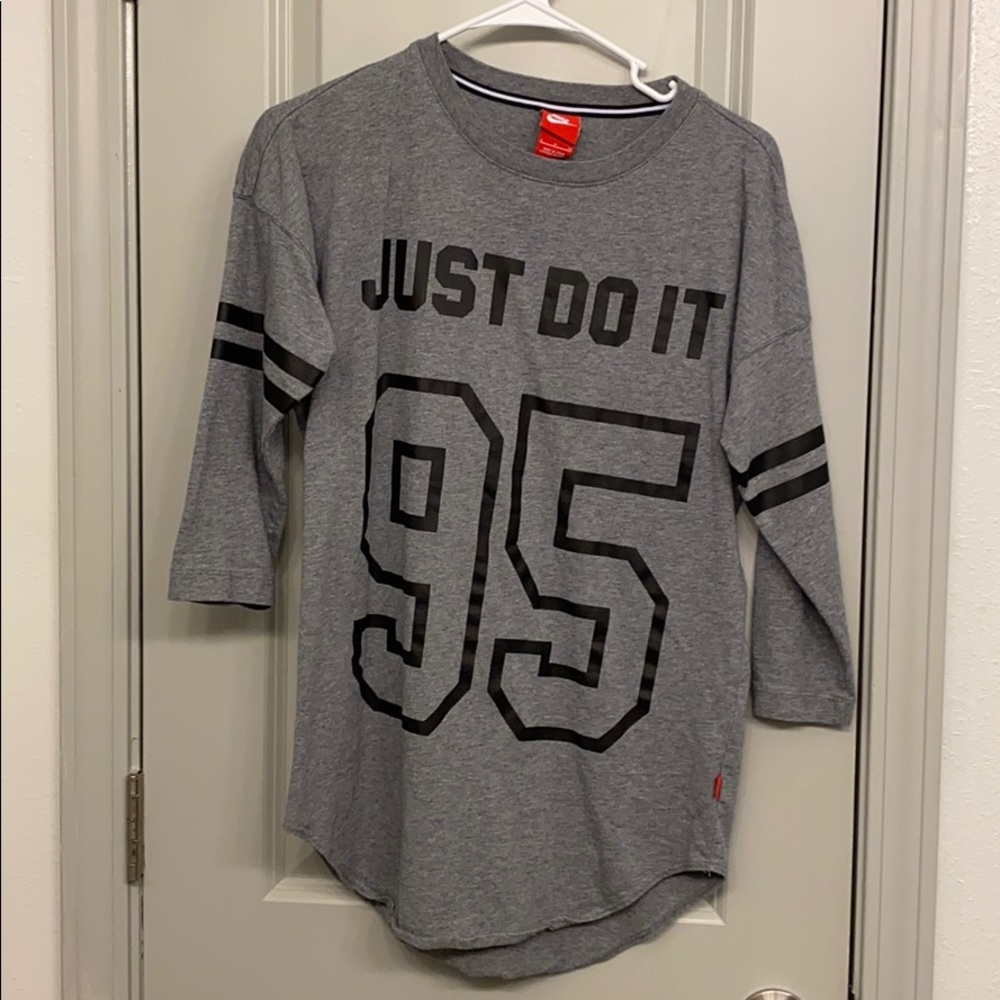NIKE - JUST DO IT long sleeve